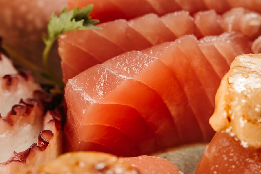 Sushi vs Sashimi: What's the Difference?